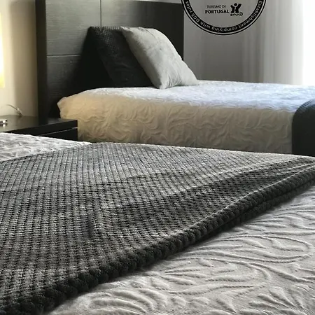 Sao Martinho Do Porto Beach Apartment