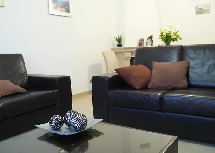 شقة Sao Martinho Do Porto Beach Apartment *