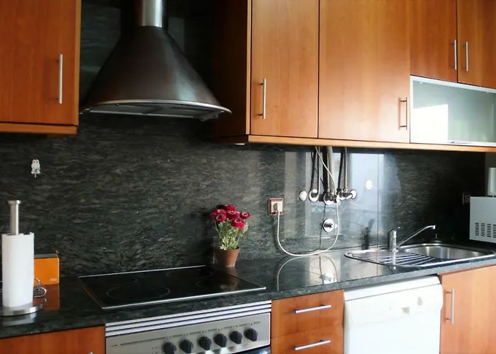 شقة Sao Martinho Do Porto Beach Apartment ساو مارتينهو دو بورتو