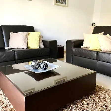 アパート Sao Martinho Do Porto Beach Apartment サン・マルティーニョ・ド・ポルト